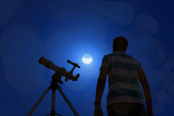 Les meilleures lunettes astronomiques pour vos premières observations